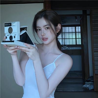 清秀俏佳人